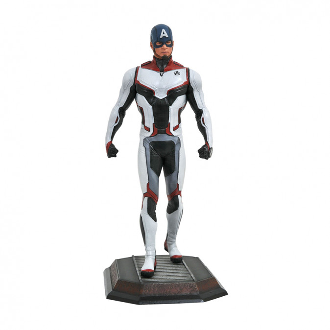 Diamond Select Toys Gallery Marvel: Captain America Avengers Team Suit Szobor  Ajándéktárgyak
